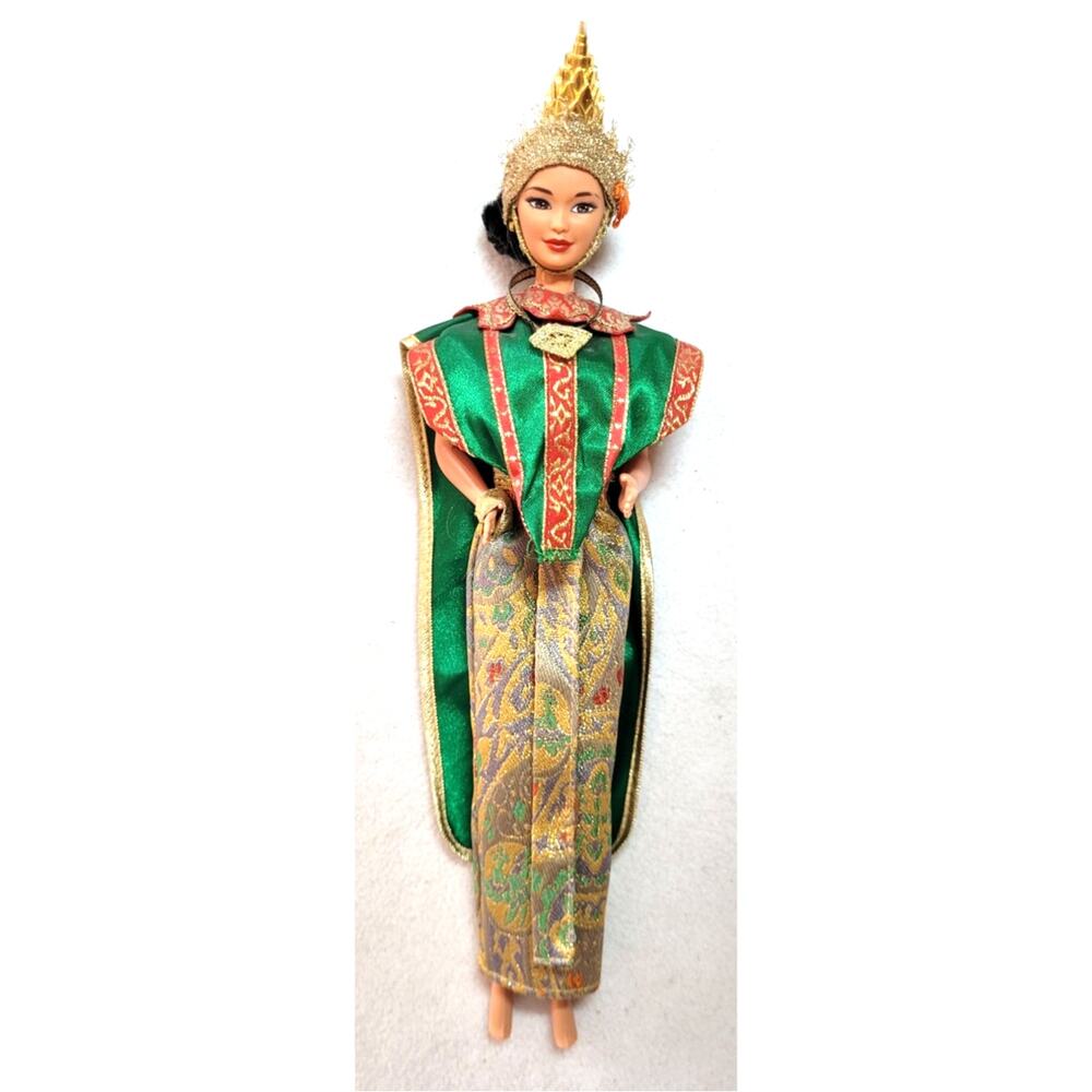 1997 Mattel Collector Edition Thai Barbie The Dolls Of The World #18561